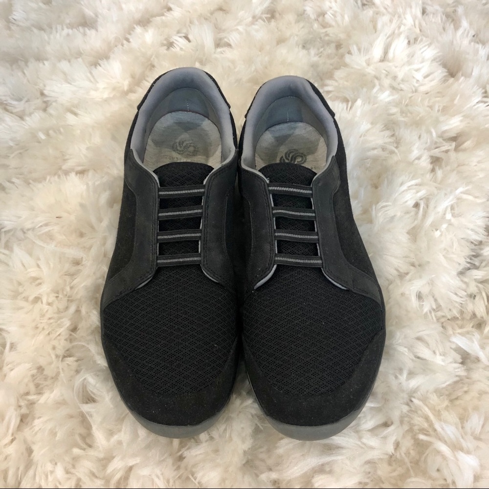 Clark Cloudsteppers - image 1